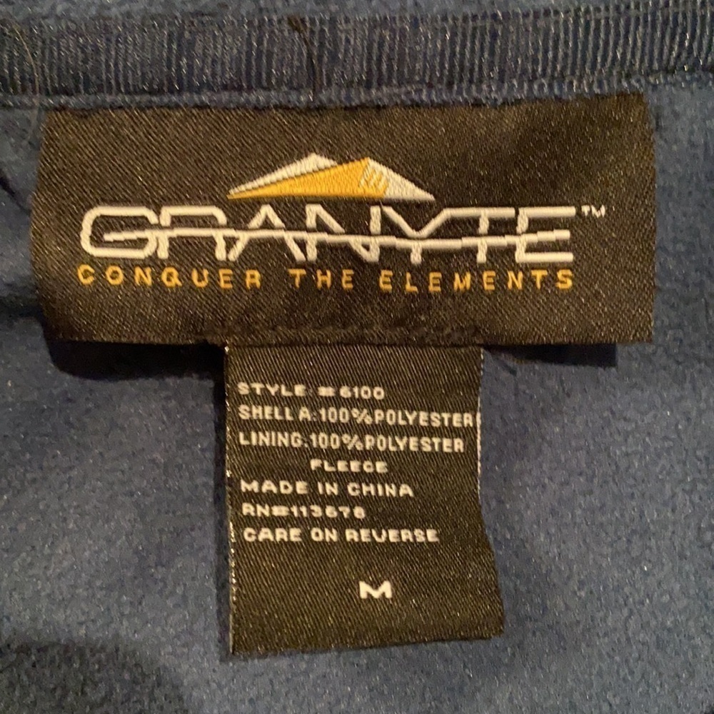 Two Women’s Conqer the Elements Jackets Hiking Camping Wind Resistant - Picture 5 of 9